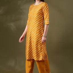 Anouk Women Leheriya Printed Regular Kurta with Trousers & With Dupatta image 3