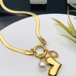 Estailo fashion Gold-Plated Heart Shaped Pendant With Chain-image-69