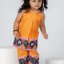 Vivedkids Girls Ethnic Motifs Printed Sleeveless Pure Cotton Kurta With Palazzos-picture-6