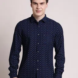 Turtle Relaxed Slim Fit Geometric Printed Pure Cotton Casual Opaque Shirt-image-56
