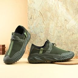 BIZZARO Men Woven Design Slip-On Sneakers-image-88