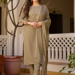 Happy Design Floral Embroidered Round Neck Kurta With Trousers & Dupatta-18