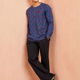 VASTRAMAY Men Floral Printed Regular Pure Cotton Kurta with Pyjamas-picture-0