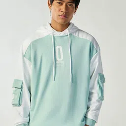 Bewakoof Men Colourblocked Hooded Pullover Cotton Sweatshirt-image-33