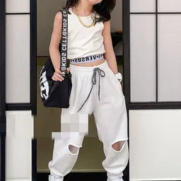 StyleCast x Revolte Girls Round Neck Sleeveless Pure Cotton Top with Trousers-image-23