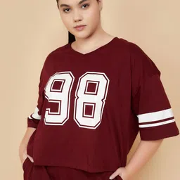 max Varsity Colourblocked V-Neck Applique T-shirt-picture-48