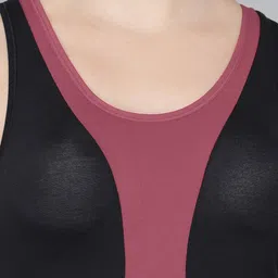 EFFECTINN Colourblocked Bra Full Coverage Lightly Padded image 4