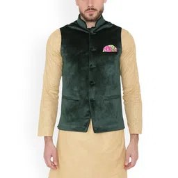 Wintage Men Regular Velvet Kurta with Pyjamas-picture-6