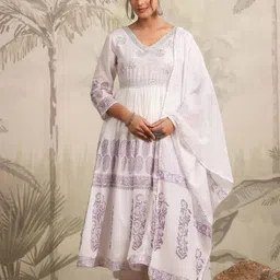 SCAKHI Ethnic Motifs Printed Empire Pure Cotton Anarkali Kurta With Trousers & Dupatta-36