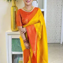 BerMondsey Woven Design Zari Silk Blend Designer Banarasi Saree-32