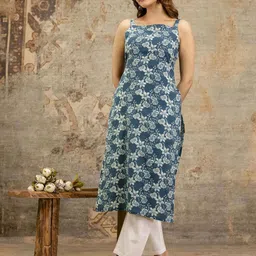 EthniFlair Women Floral Printed Cotton Shoulder Strap Straight Kurta-20