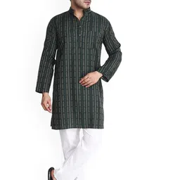Aaryavar Men Geometric Flared Sleeves Thread Work Kurta-5