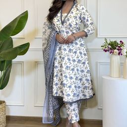 Divyadham Textiles Women Paisley Printed Regular Thread Work Kurti with Pyjamas & With Dupatta-28