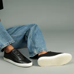 HEEL YOUR SOLE Men Leather Sneakers-image-84