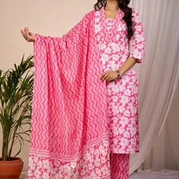 NAMA'S Women Floral Printed Cotton Kurta with Palazzo & Dupatta-picture-54