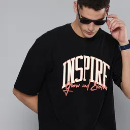 Levis Relaxed Fit Typography Printed Pure Cotton T-shirt-picture-3