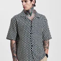 Snitch Men Opaque Striped Casual Shirt-picture-12