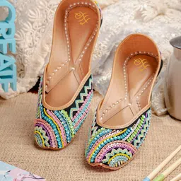 House of Pataudi Women Hand Embroidered Leather Mojaris Flats-picture-44
