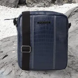 Police Men Textured Messenger Bag-4