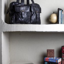 ART N VINTAGE Unisex Textured Leather 18 Inches Laptop Bag-image-88