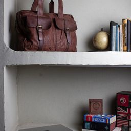 ART N VINTAGE Unisex Textured Leather 18 Inches Laptop Bag-image-94