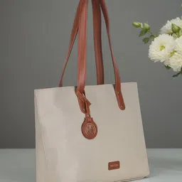 Toteteca PU Structured Shoulder Bag image 5