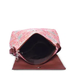 ZOUK Floral Printed Swagger Sling Bag image 4