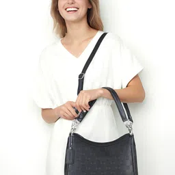 Toteteca PU Structured Shoulder Bag image 4