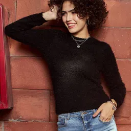 SASSAFRAS Hairy Fuzzy Crop Pullover Sweater-image-39