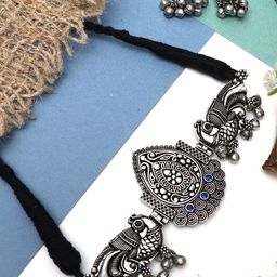 Ozanoo Oxidised Peacock Stone Ghungroo Choker Jewellery Set-image-3