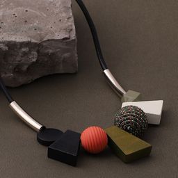 SOHI Gold-Toned & Black Gold-Plated Necklace-image-67