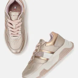 Tommy Hilfiger Girls Textured Comfort Insole Metallic Sneakers-image-75