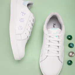 Longwalk Women Floral Embellished Lightweight Comfort Insole Basics Sneakers-31