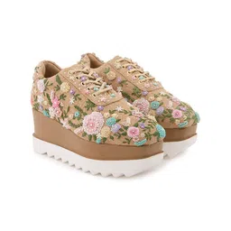 Anaar Women Soft Serve Embellished Round Toe Lightweight Textile Heeled Sneakers-image-11