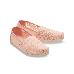 TOMS Women Self Design Lightweight Loafers-21