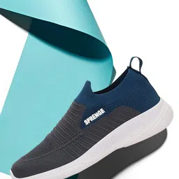 SPRENGE Men Colourblocked Lightweight Slip-On Sneakers-21