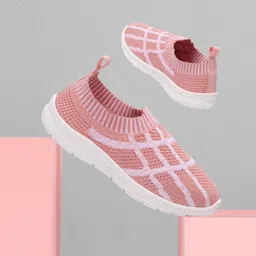 YK Girls Textured Lightweight Comfort Insole Contrast Sole Slip-On Sneakers-image-76