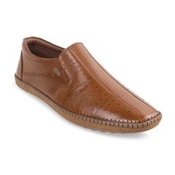 Mochi Men Tan Textured Leather Loafers-image-2