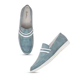 Mast & Harbour Men Striped Lightweight Loafers-image-31