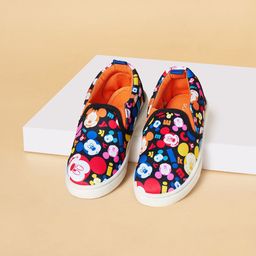 Pantaloons Junior Boys Mickey Mouse Printed Slip-On Sneakers-image-61