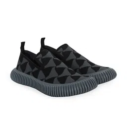 Vellinto Men Textured Lightweight Comfort Insole Slip-On Sneakers-image-35