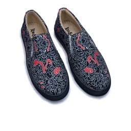 KobSook Women Printed Canvas Loafers-image-4