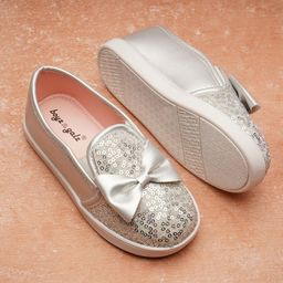BOYZ N GALZ Girls Printed Bow Detailed Slip-On Sneakers-15