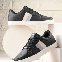 OFF LIMITS Men Round Toe Sneakers-image-6