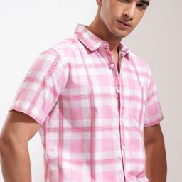 HIGHLANDER Men Cutaway Collar Vertical Striped Cotton Casual Shirt-picture-39