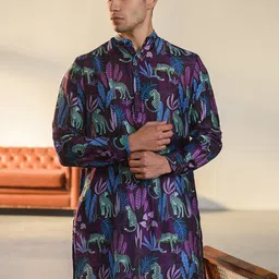 QB MEN Conversational Printed Straight Kurta-10