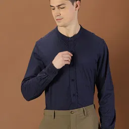 INVICTUS Original Slim Fit Micro Ditsy Printed Band Collar Knitted Weave Formal Shirt-image-39