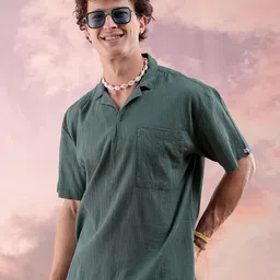 The Indian Garage Co Men Relaxed Fit Textured Resortwear Kurta Shirt-image-35