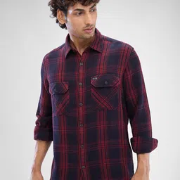 SPYKAR Men Slim Fit Opaque Checked Spread Collar Casual Shirt-image-18