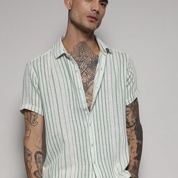 Campus Sutra Classic Vertical Stripes Cotton Casual Shirt-image-17